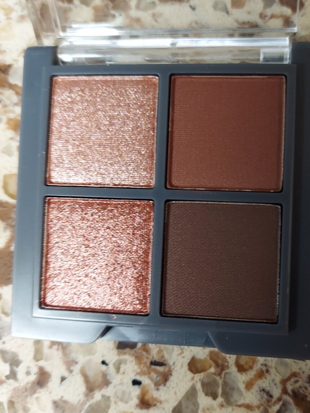 Chella + Vela Beauty Blushing Rose Eyeshadow Palette NWT - Picture 2 of 5